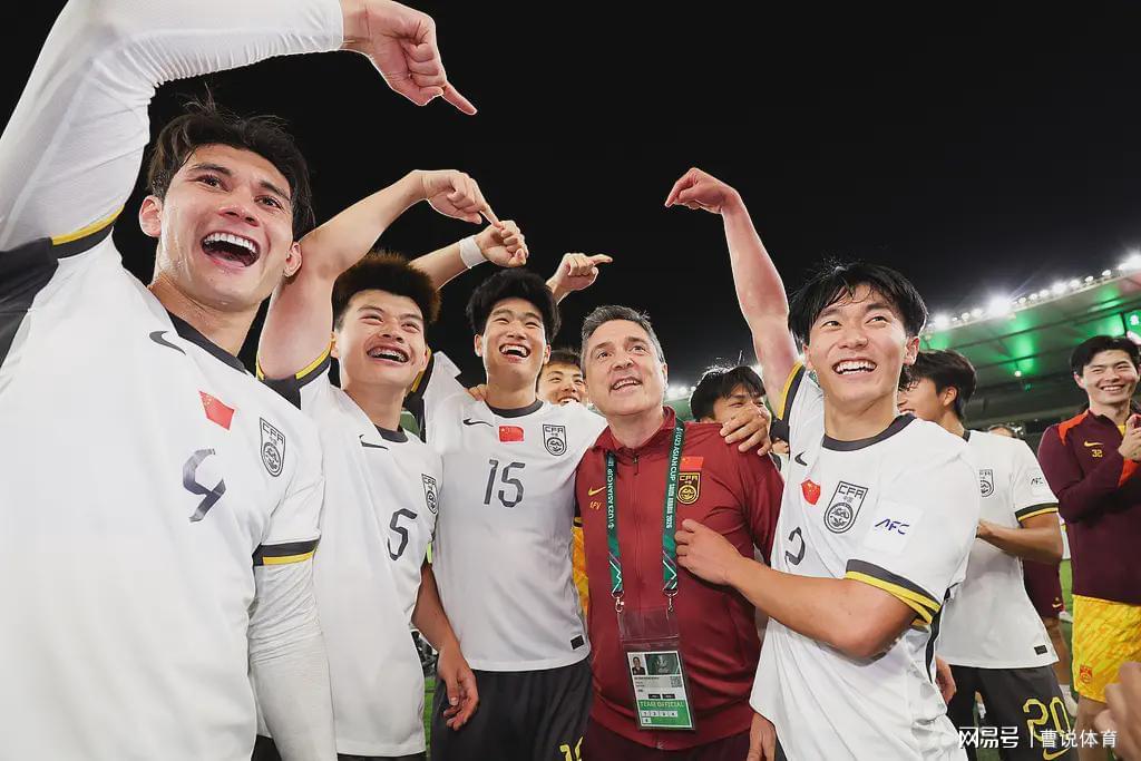 世界杯app下载-U23国足3-0越南！越南9-8韩国，韩国0-1日本，说明国足很强！